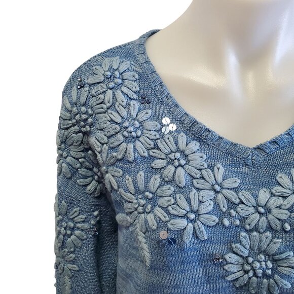 Soft Surroundings Blue Embroidered Floral Cotton Knit Sweater V-Neck Size Med - Picture 3 of 12